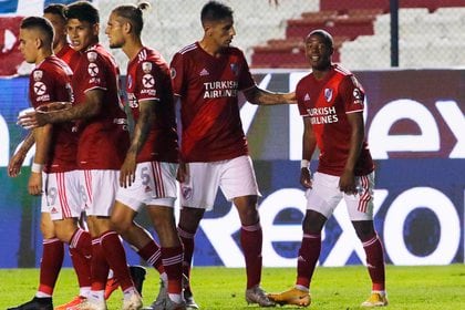 River resolvió rápido el encuentro ante Nacional de Uruguay por la revancha de los cuartos de final de la Copa Libertadores (REUTERS/Ernesto Ryan)