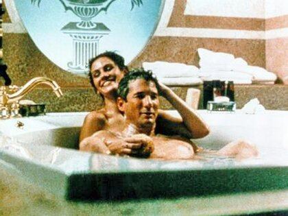 La escena de la bañera, una de las más recordadas de la película