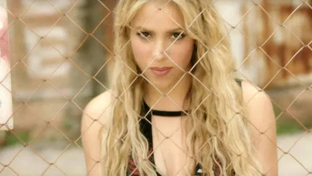 Shakira ingresó en el primer lugar en la lista Latin Pop Albums con “El dorado”, al desplazar a los chicos de CNCO con el álbum “Primera cita”, que bajó al segundo escalón