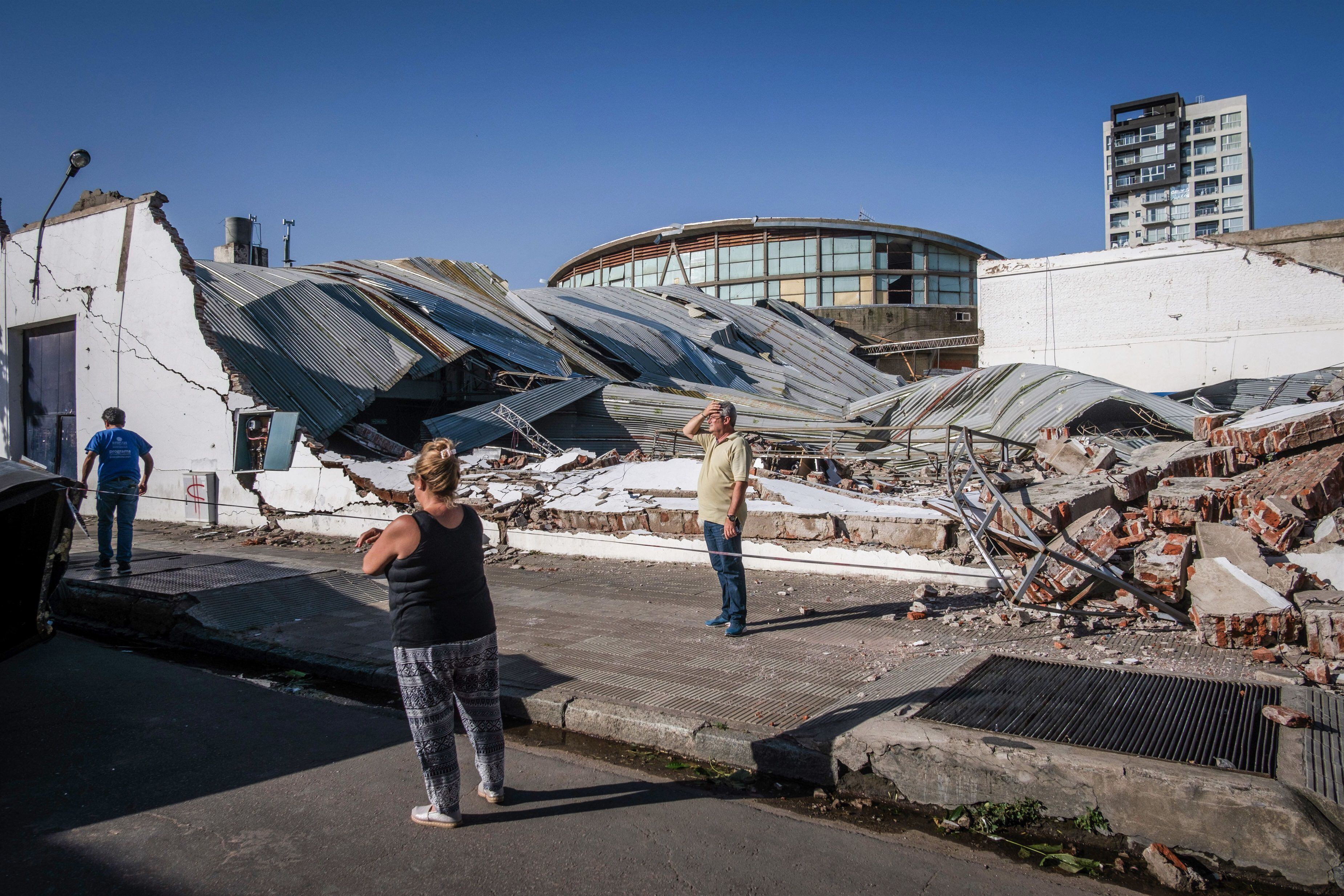 Instalación destruida por una tormenta en la ciudad de Bahía Blanca, Buenos Aires (Télam)