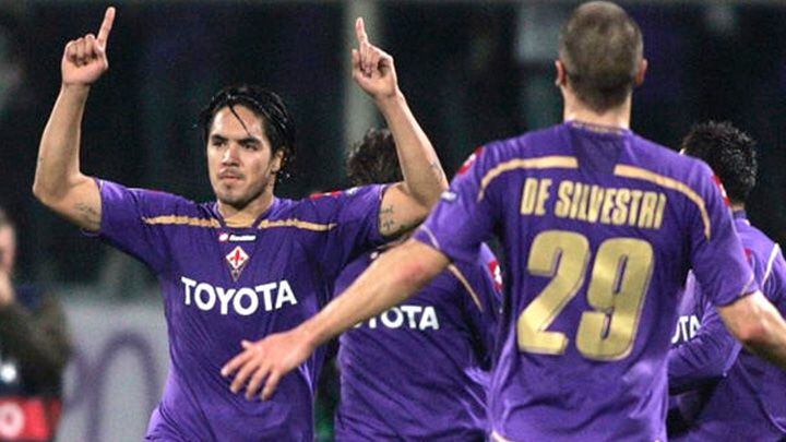 Vargas fue vital en los distintos triunfos de la Fiorentina en la Serie A, por lo que en Champions fue tomado en cuenta para el triunfo