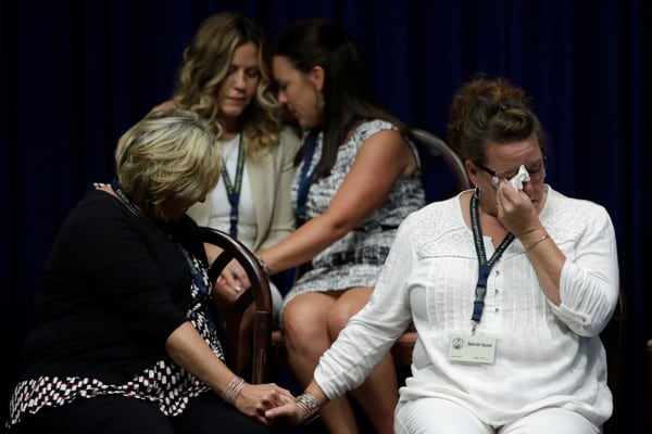 VÃ­ctimas de abuso sexual por parte de la iglesia en Pensilvania (AP Photo/Matt Rourke)