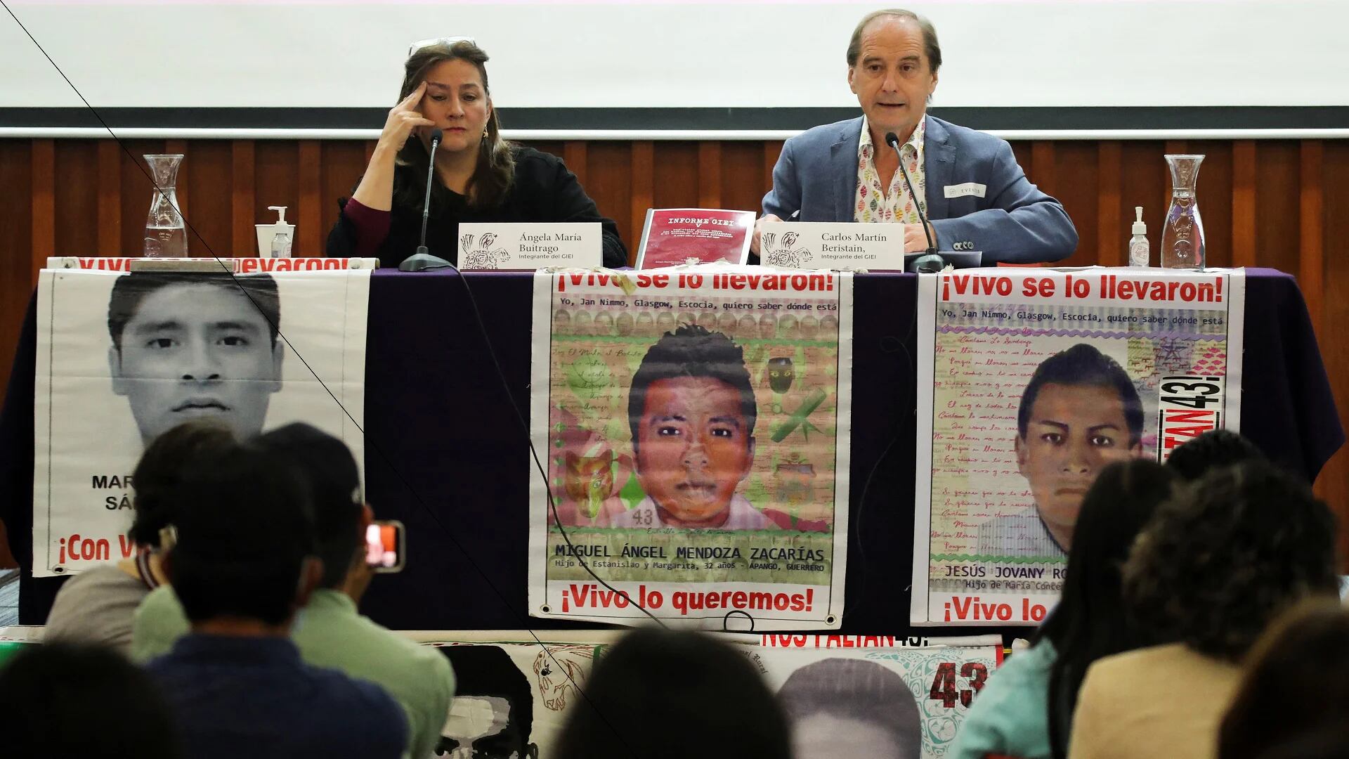 El presidente López Obrador habló sobre el caso Ayotzinapa y el informe que presentará este martes el GIEI (REUTERS)