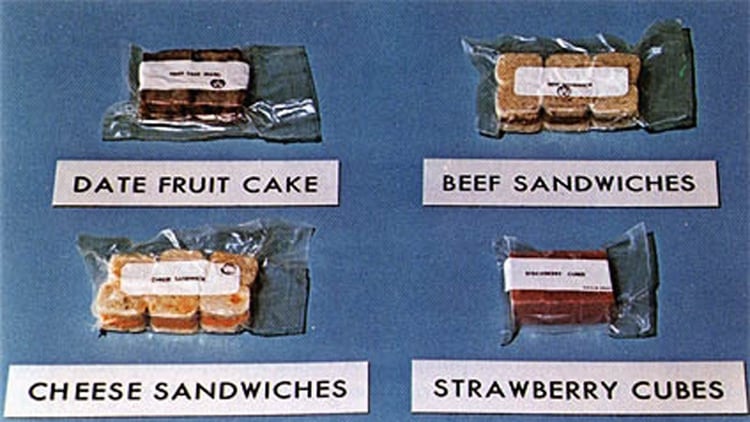 Ejemplo de los tipos de comida que llevaron los astronautas (NASA)