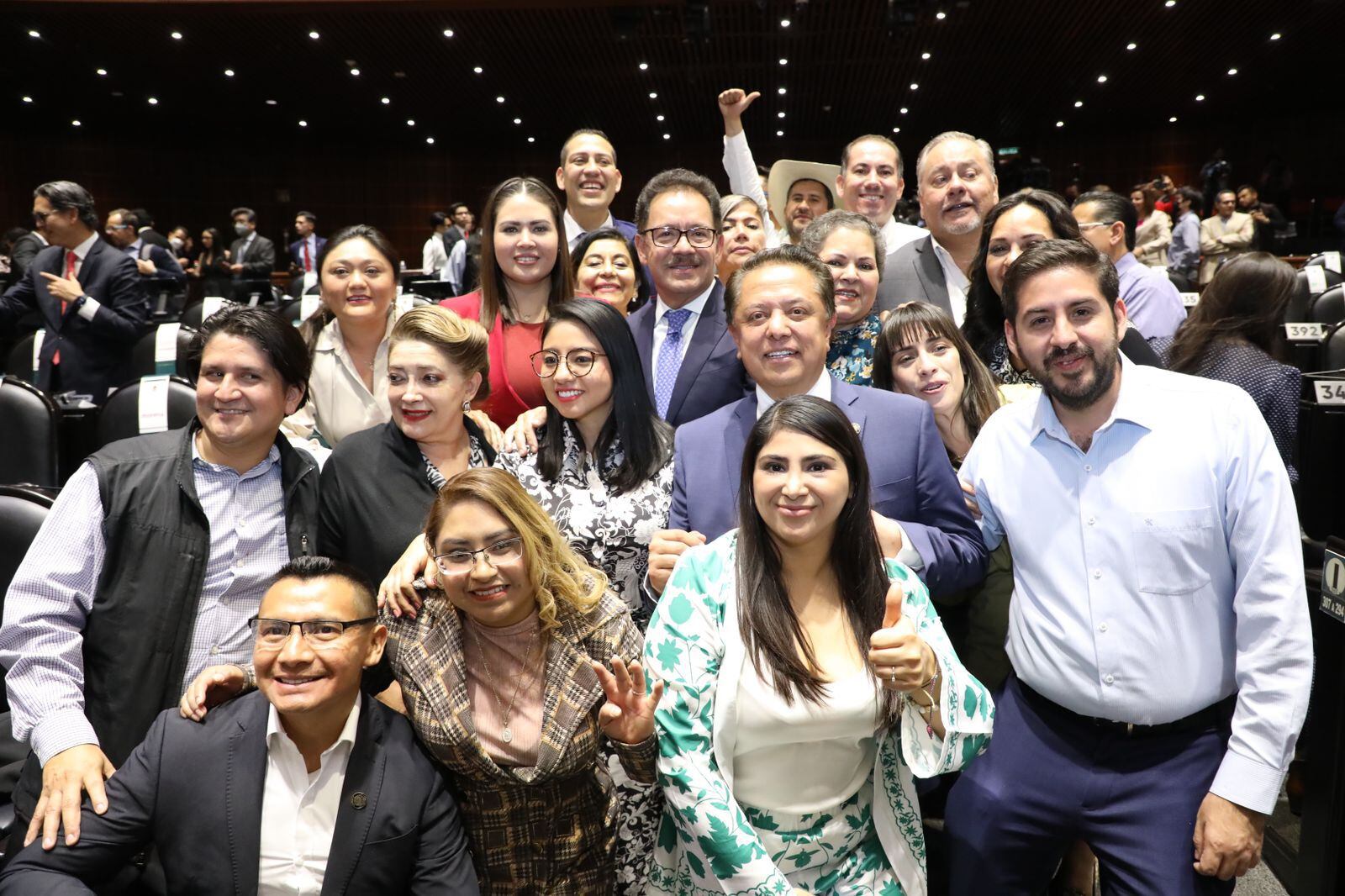 Los diputados de Morena y sus aliados lograron en fast track  la aprobación de las reformas a las leyes secundarias. (FOTO: Twitter Morena)