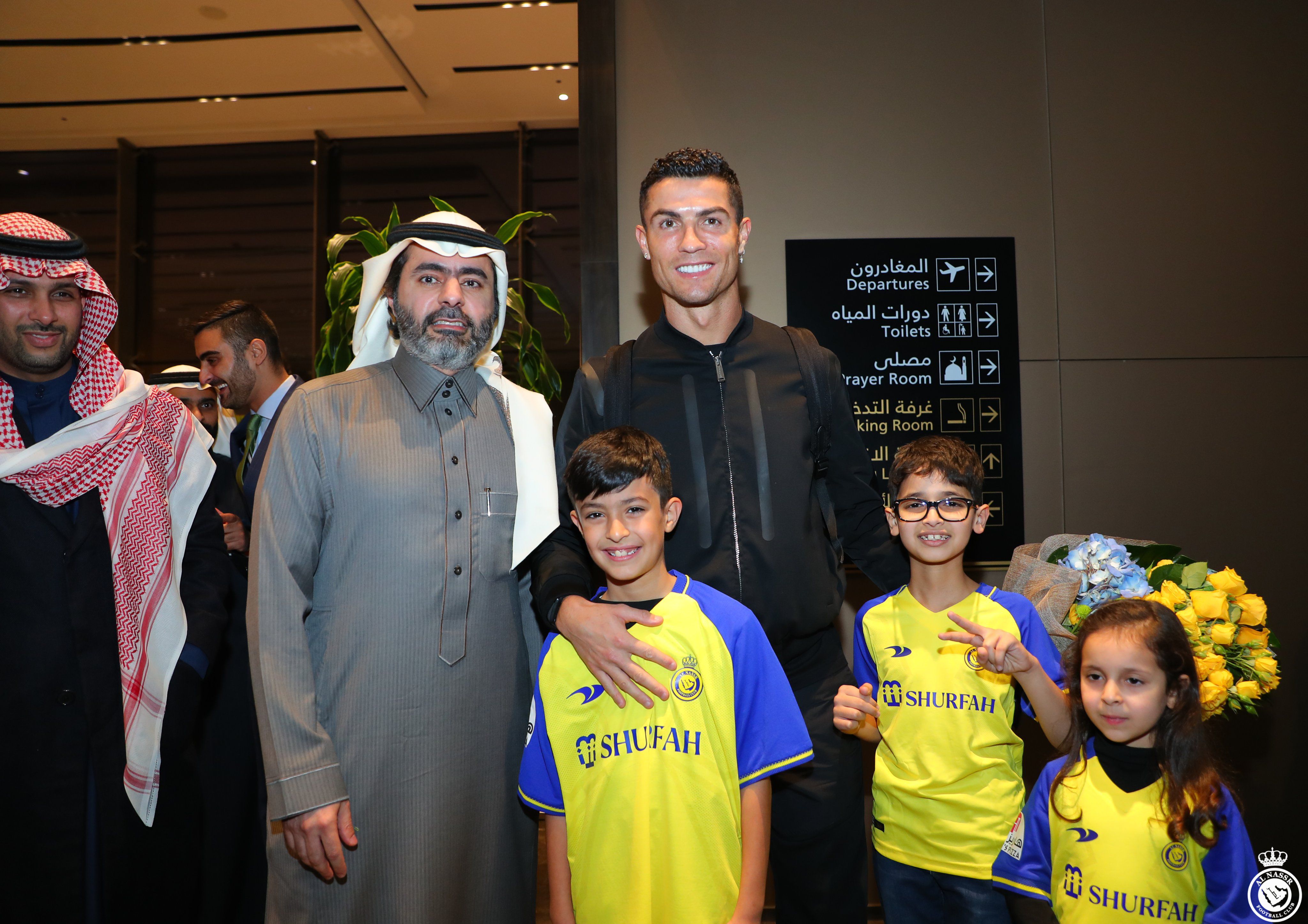 Cristiano Ronaldo jets to Saudi Arabia ahead of official Al Nassr