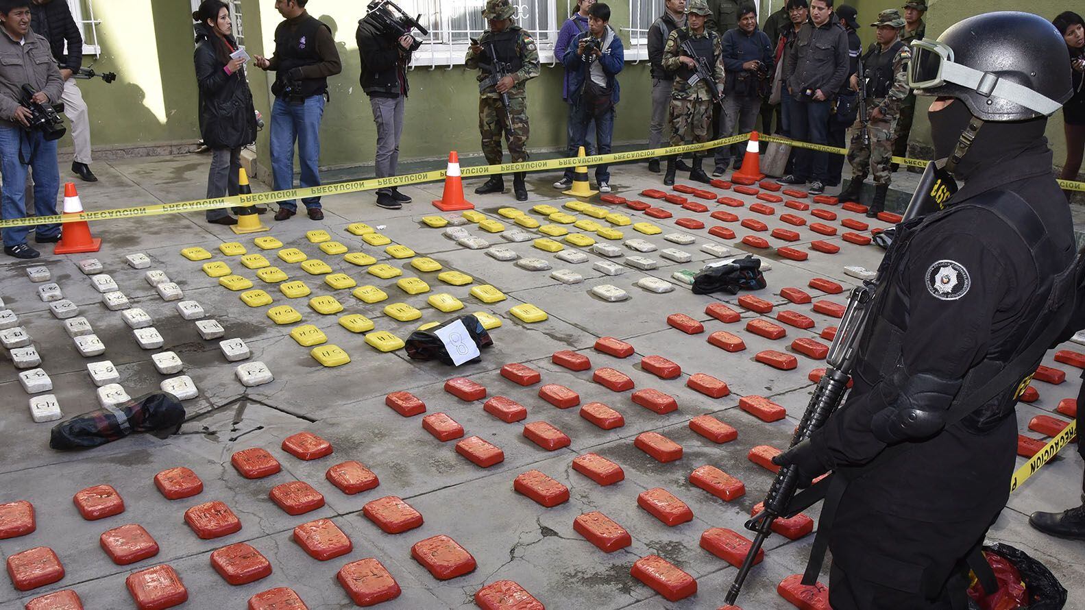 Imagen de archivo de un operativo contra el narcotráfico donde se lograron incautar unos 400 kilos de cocaína en Bolivia (AFP)