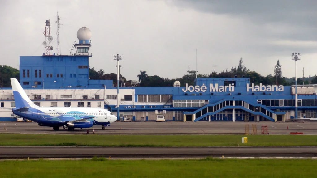 Los congresistas buscaban inspeccionar aeropuertos cubanos