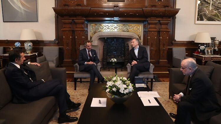 Mauricio Macri recibió en su despacho al embajador Rafael Grossi para ratificar su apoyo