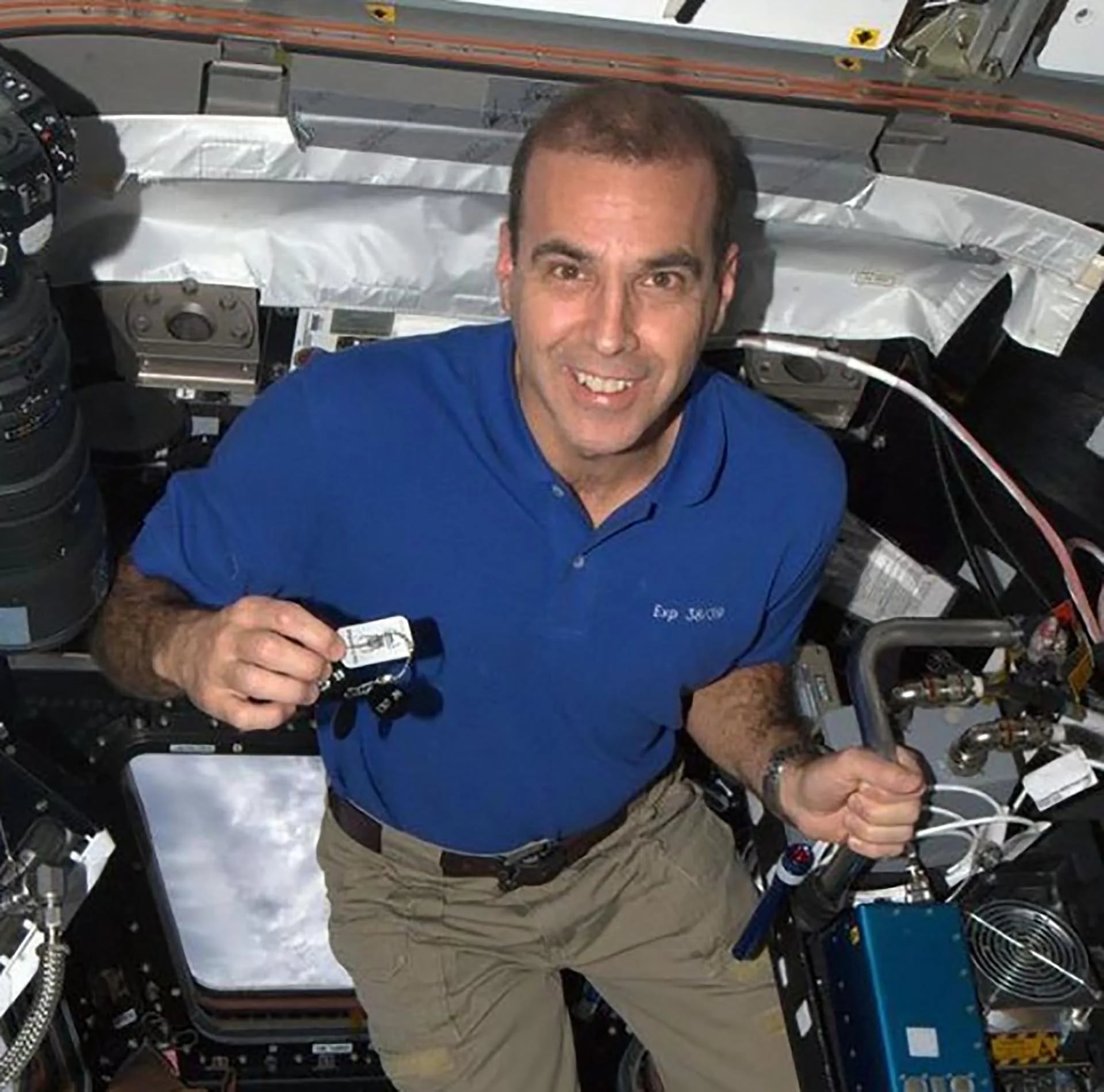 El astronauta Rick Mastracchio encontró un “caché” en la Estación Espacial Internacional.