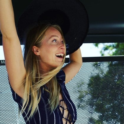 India Oxenberg fue reclutada por la actriz (Foto: Instagram @ indiaoxenberg)