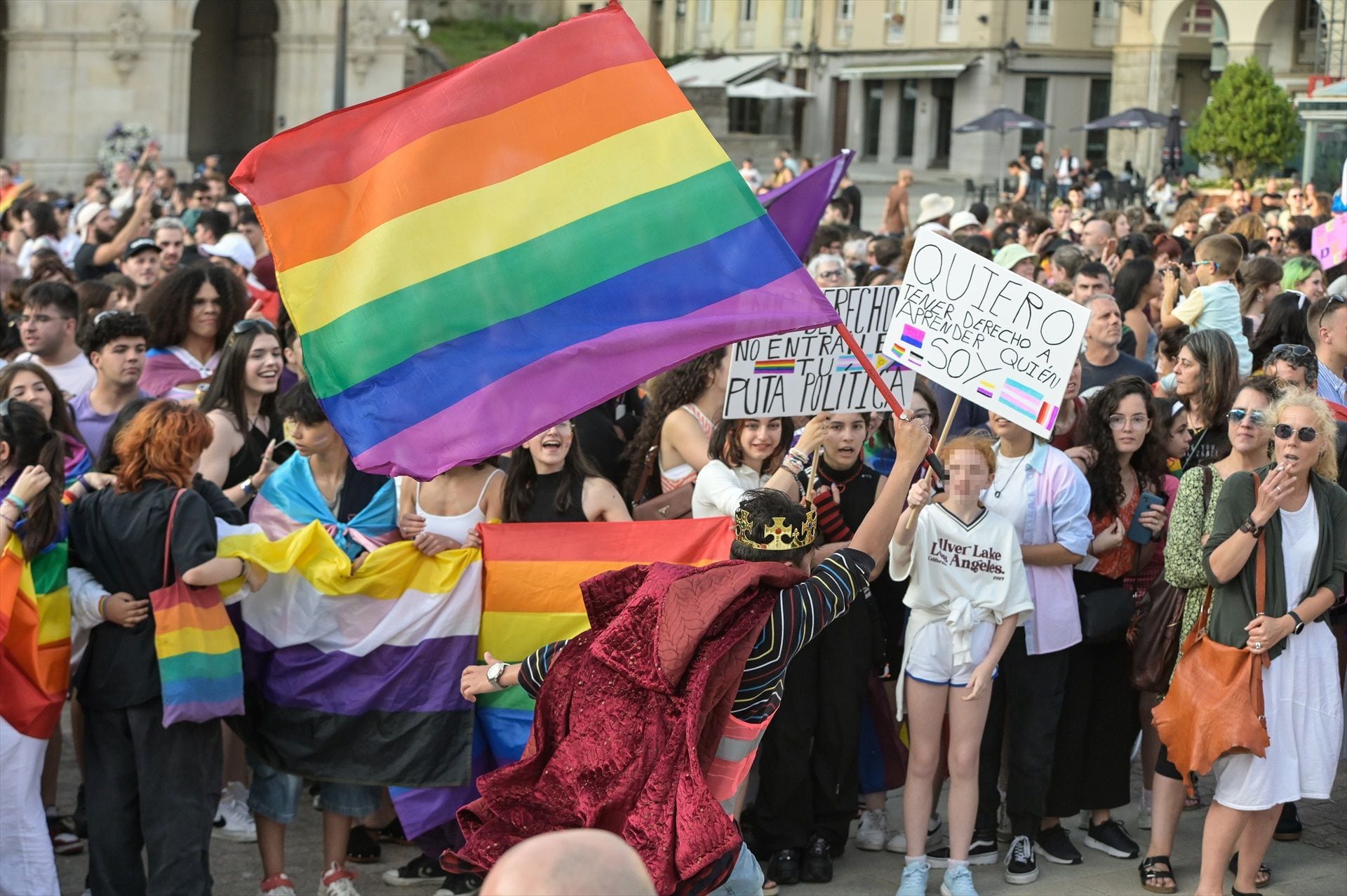 Manifestación por el Orgullo LGTBI+ en A Coruña. (M. Dylan / Europa Press)