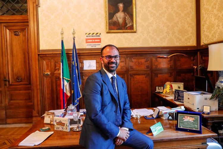 El ministro de Educación, Lorenzo Fioramonti es miembro del gubernamental Movimiento Cinco Estrellas. REUTERS/Remo Casilli