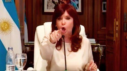 Cristina Kirchner criticó en duros términos al Poder Judicial