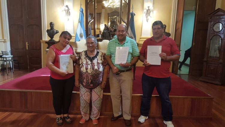 La familia de RamÃ³n Cirilo Blanco en la Casa de Gobierno de Corrientes