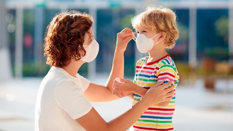 El Centro para Control de las Enfermedades de los EEUU recién en las últimas horas no tomó una decisión de sugerir el uso de máscaras a la población general (Shutterstock)