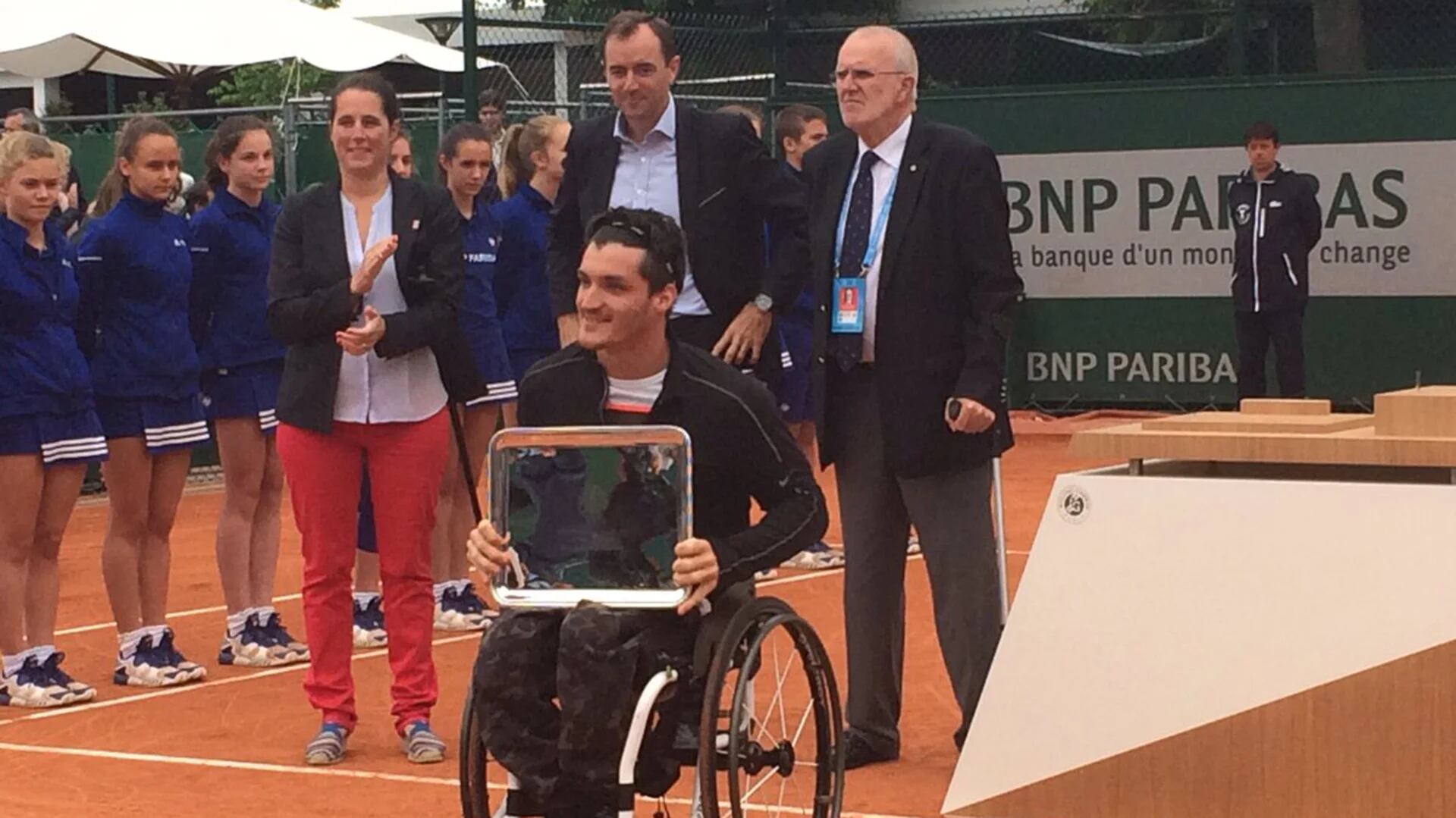 Gustavo Fernández se coronó campeón de Roland Garros (@rolandgarros)