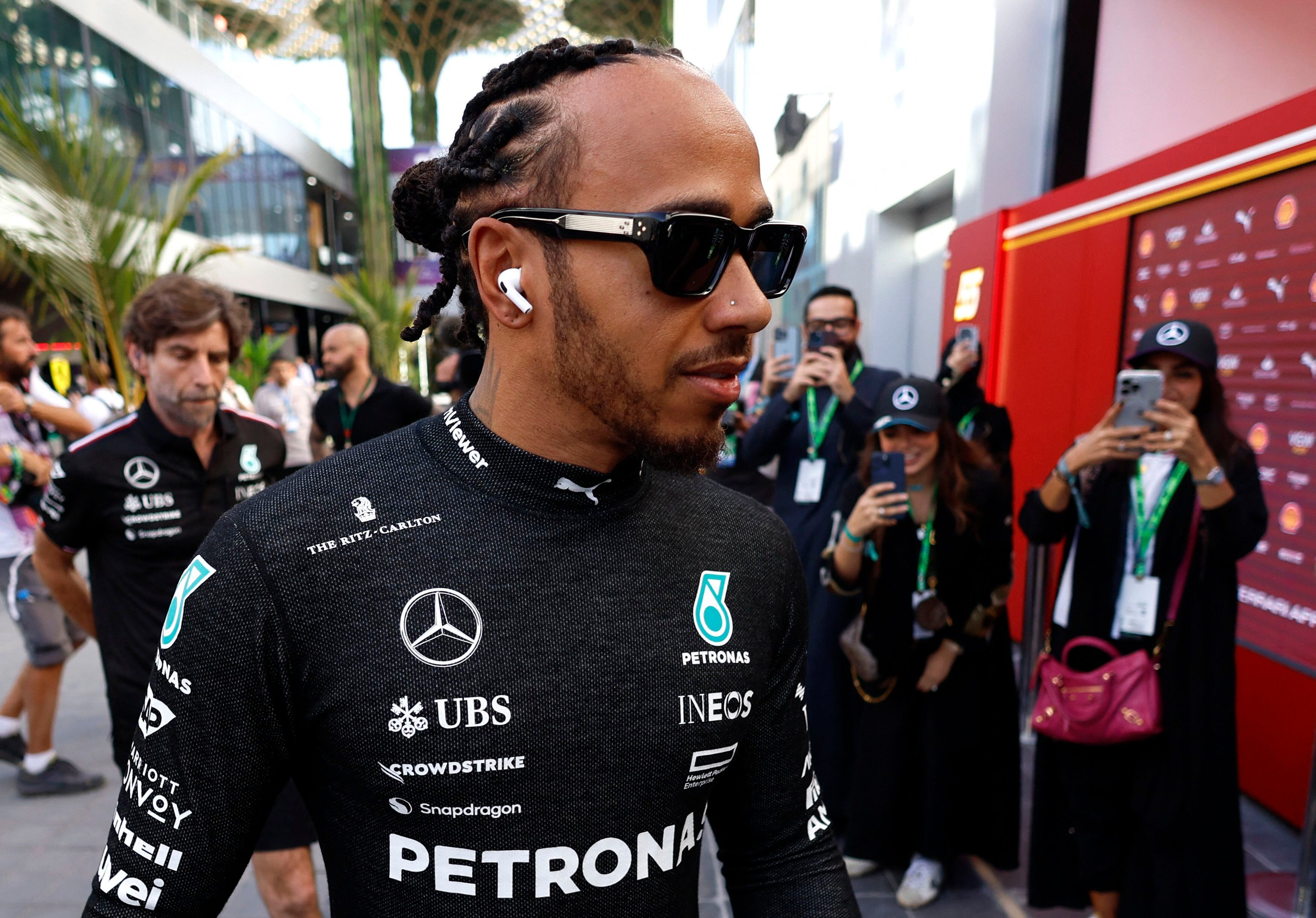 Lewis Hamilton será piloto de Ferrari en 2025 (Reuters)