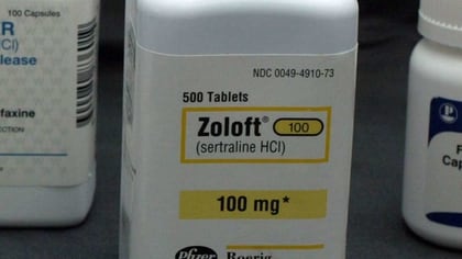 Algunos de los fabricantes del genérico de Zoloft, la sertralina, sólo toman órdenes por adelantado para los próximos meses.