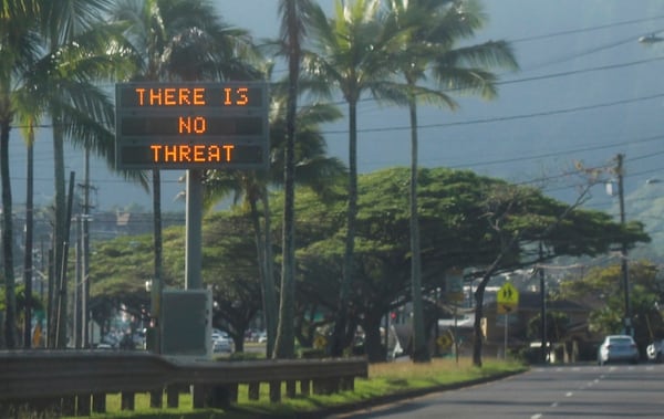 “No hay una amenaza”. Miles de hawaianos recibieron en sus celulares el alerta de misil nuclear. Miles llamaron a sus familiares para despedirse (AP)