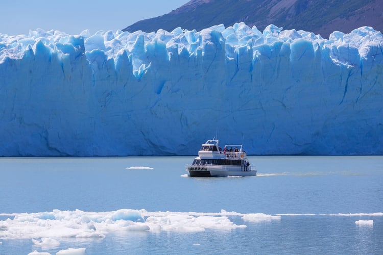 Un millón de turistas visitan anualmente el glaciar Perito Moreno (Shutterstock)