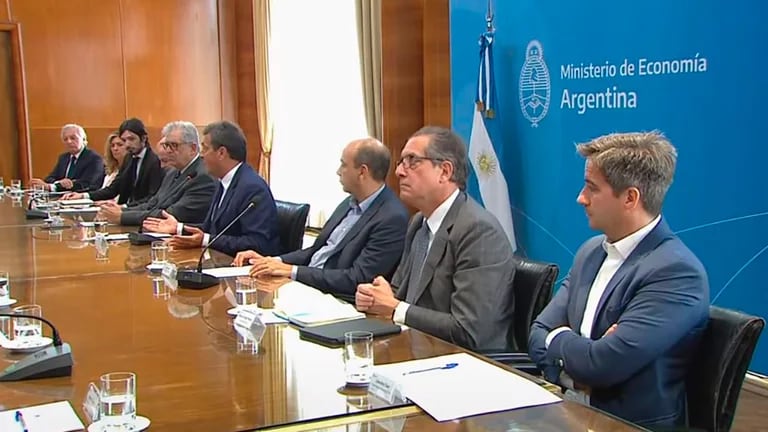 Sergio Massa anunció el canje de deuda en pesos: “Buscamos darle tranquilidad a los ahorristas”