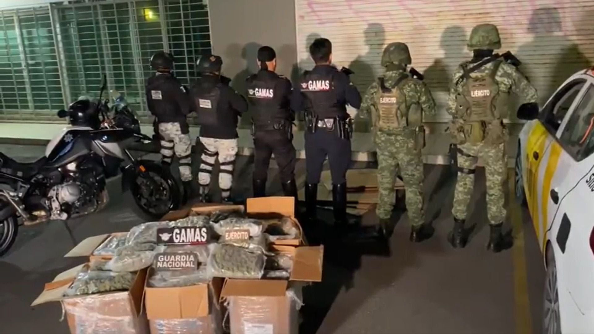 Chófer de taxi que llevaba más de 80 kilogramos de marihuana fue detenido en Guadalajara