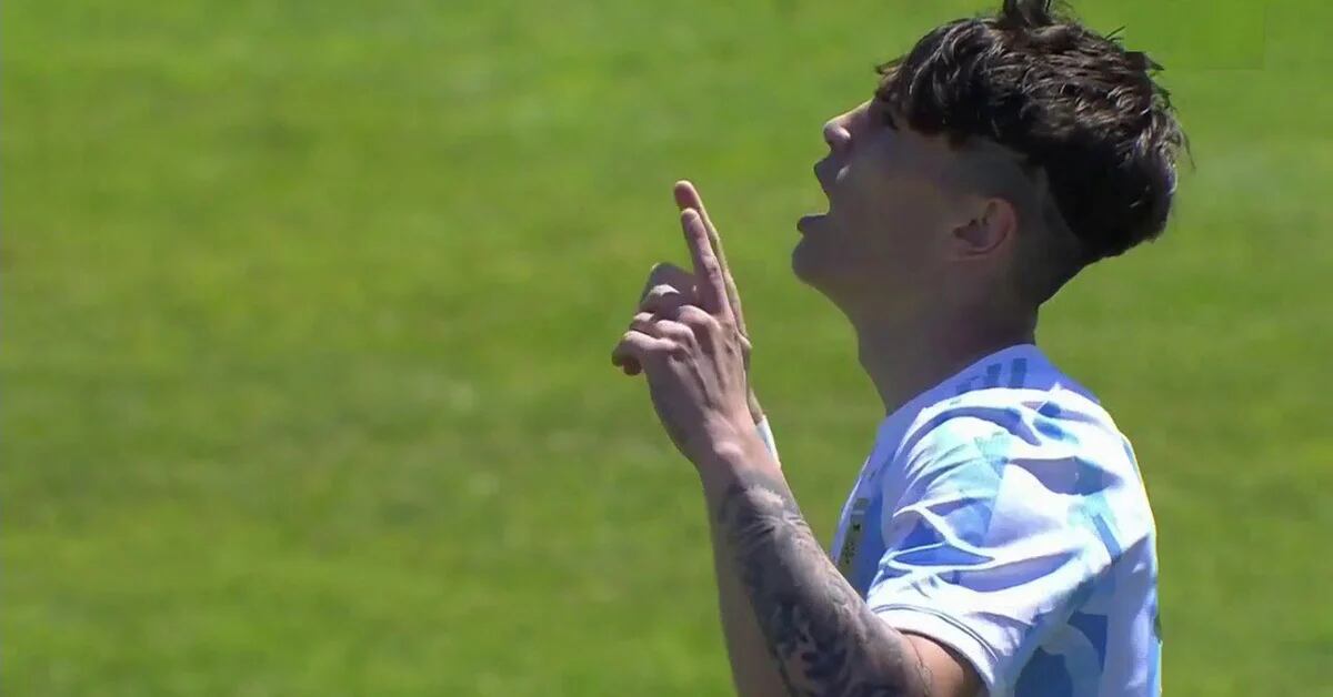 Passe dans l’espace, définition dans le coin et célébrations « à la Messi »: le grand but d’Alejandro Garnacho pour l’équipe d’Argentine au tournoi de Toulon