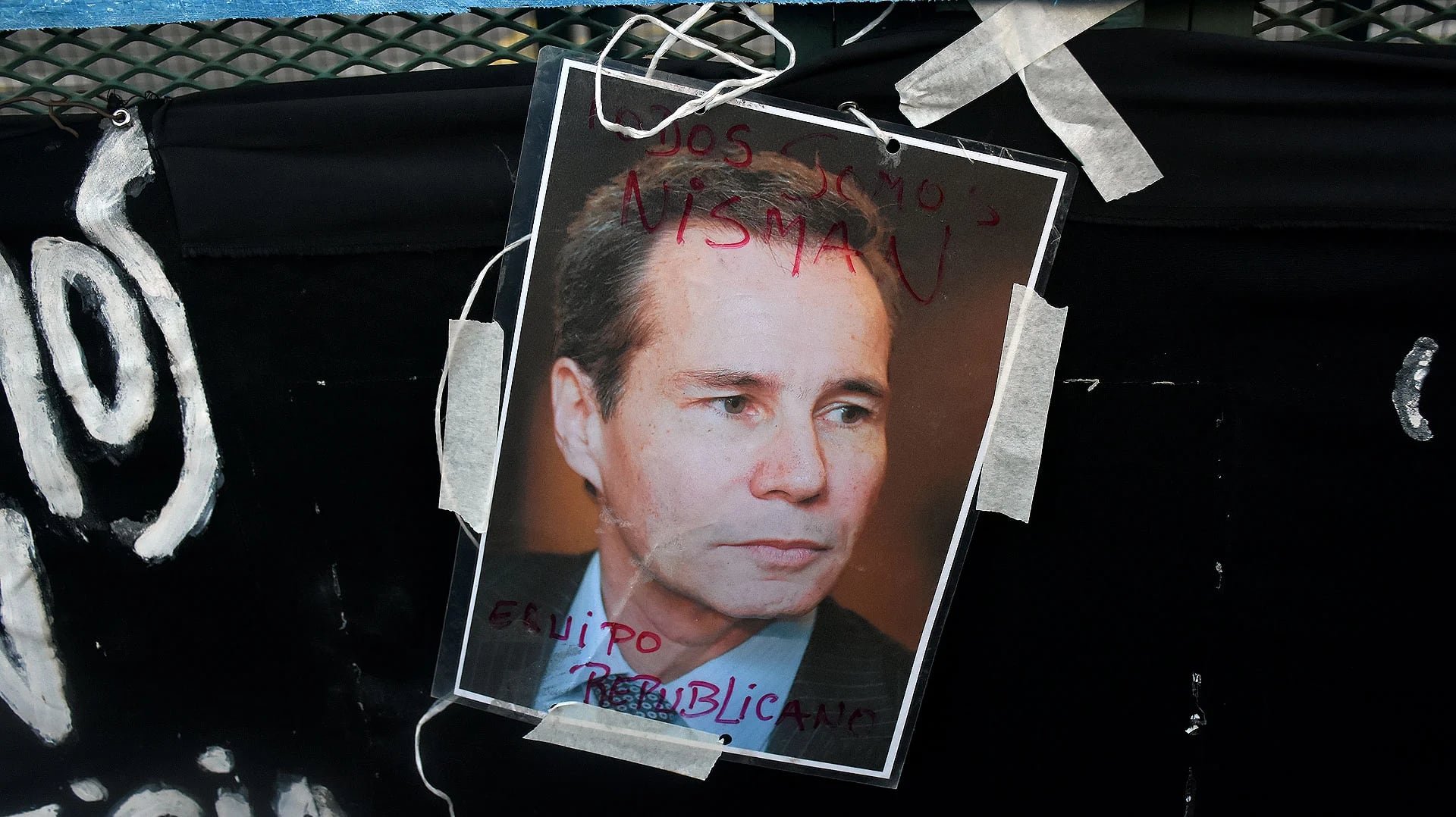 Durante la manifestación, hubo varios pedidos de justicia para que se esclarezca la muerte del fiscal Alberto Nisman