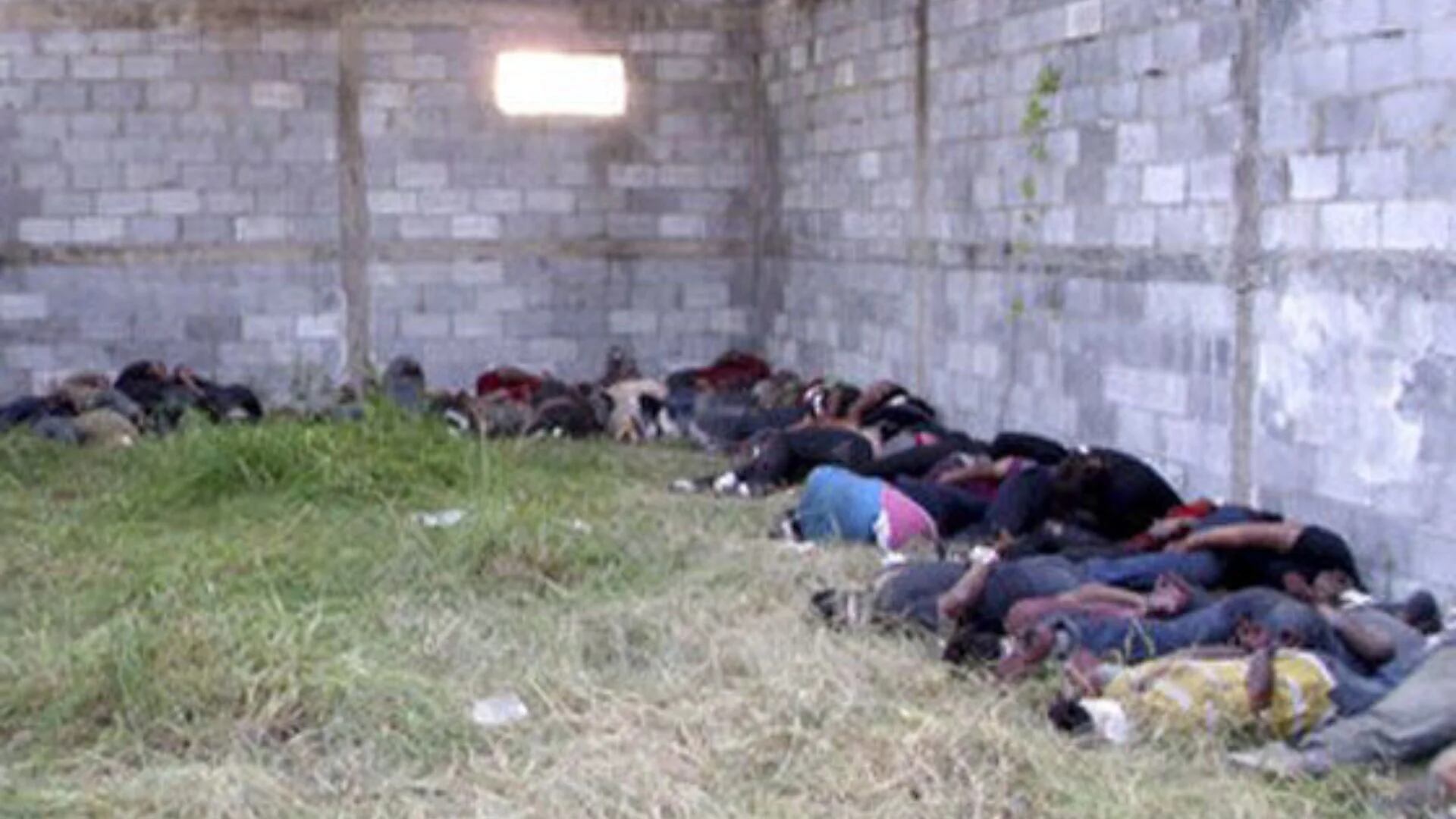 El 24 de agosto de 2010 militares encontraron a 72 migrantes asesinados en un rancho aislado en el municipio de San Fernando, Tamaulipas (Foto: AFP)