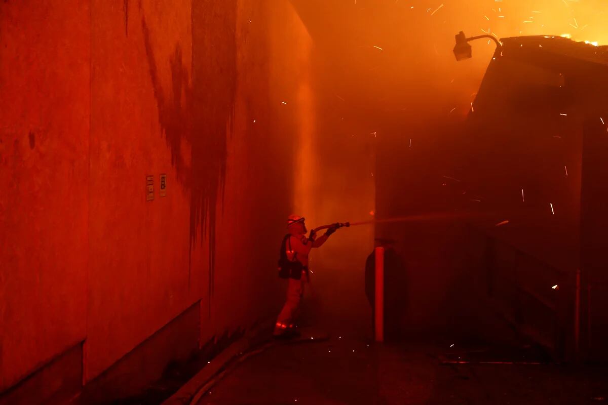 Las Fotos Del Devastador Incendio En El Norte De California Ya Hay 30 Mil Evacuados Infobae 2481