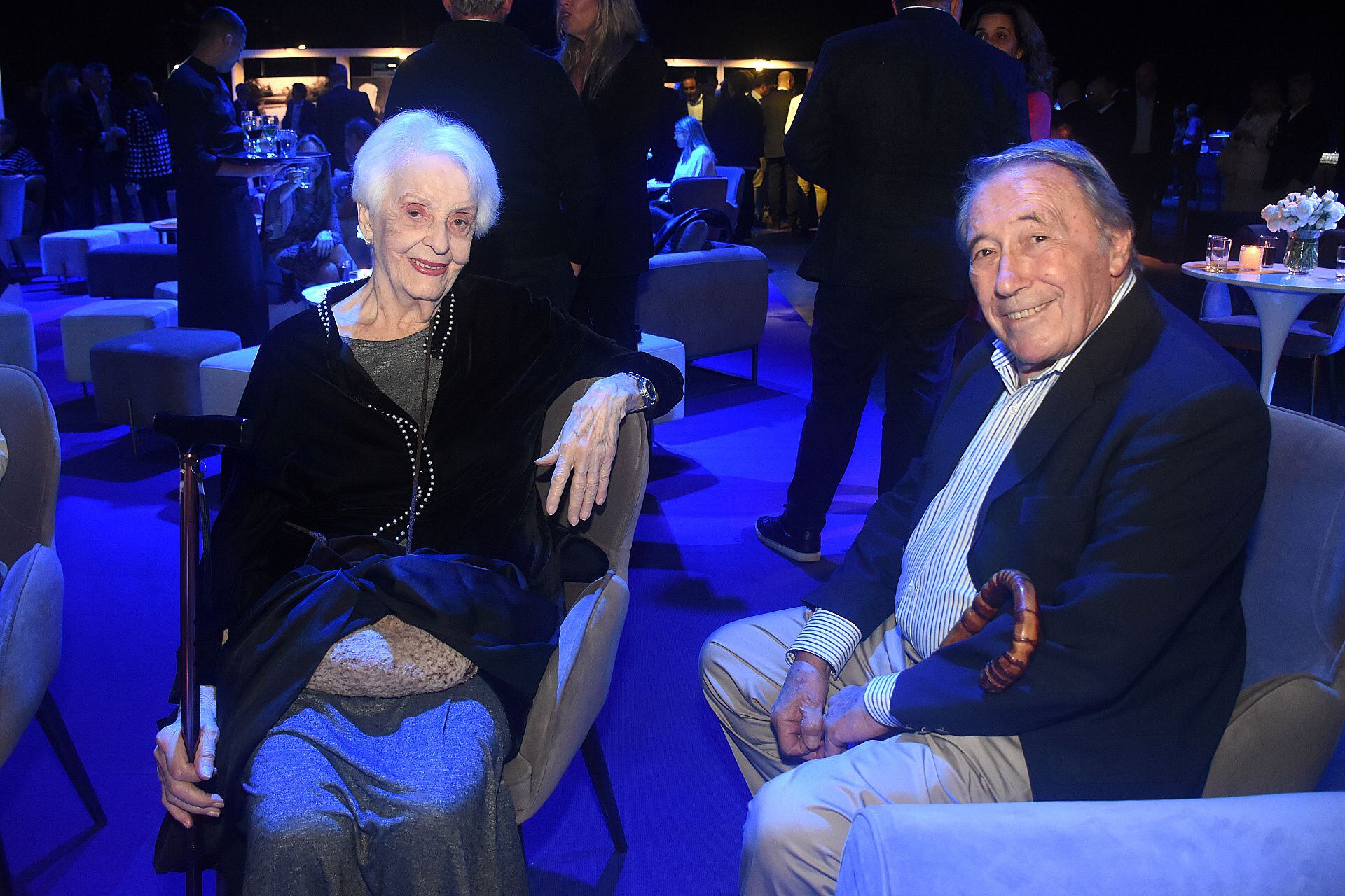 La exsenadora nacional y referente de los Derechos Humanos, Graciela Fernández Meijide, junto al exvocero presidencial del gobierno de Raúl Alfonsín, José Ignacio López