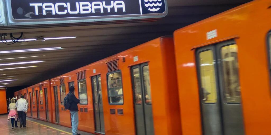 Metro y Metrobús CDMX hoy 31 de octubre: hasta 45 minutos para abordar en Línea 7 