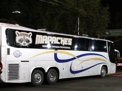 Los camiones en los que se trasladaba el equipo michoacano eran más lujosos que algunos utilizados por equipos de primera división (Foto: Twitter/C9Kikin)