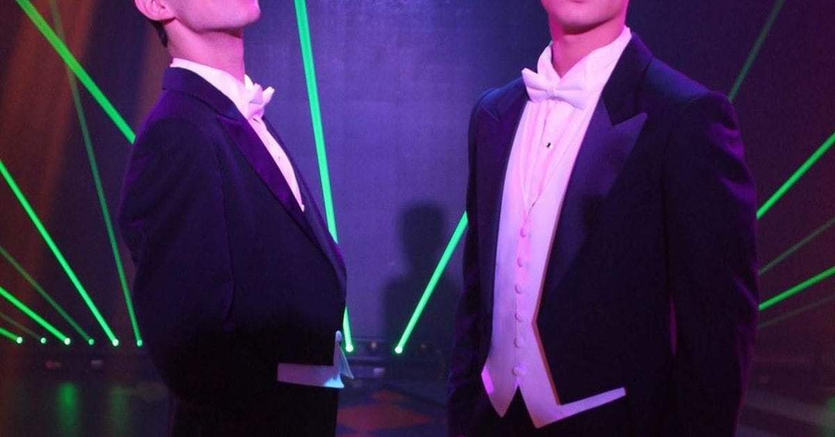 Hoy se cumplieron dos años del beso ArisTemo, elos homoseksuele más famoos de la televisión mexicana