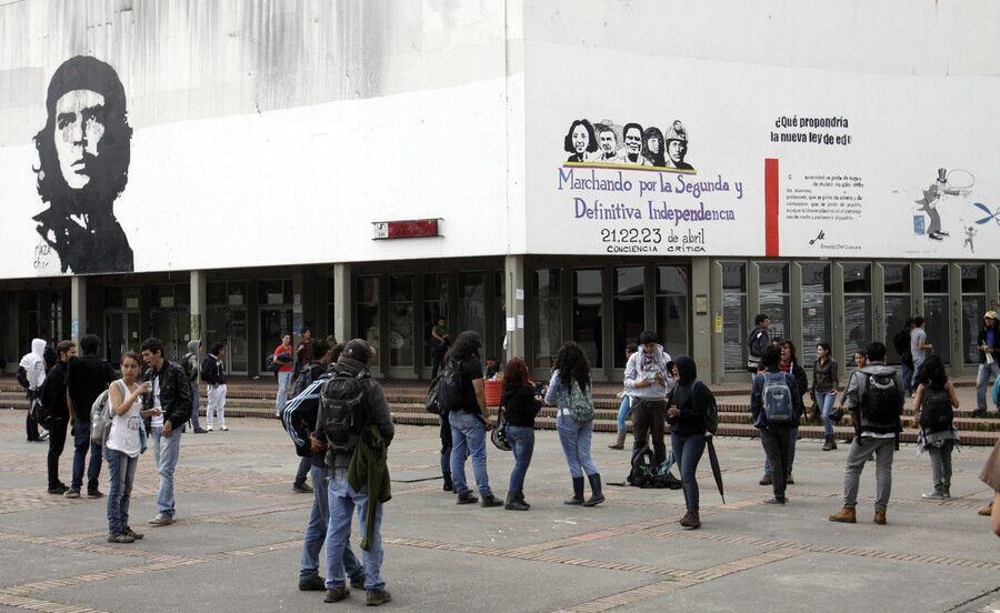 Fachada de la Universidad Nacional de Colombia, en Bogotá. Fotoğraf: Colprensa.