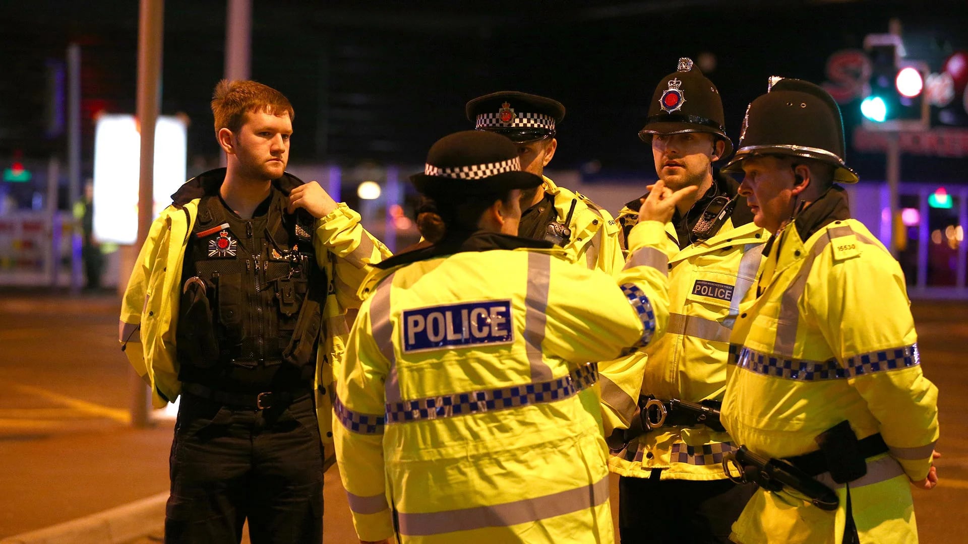 La policía trabaja en las inmediaciones del Manchester Arena tras el ataque del lunes (Getty Images)
