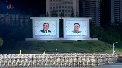 Desfile militar en Corea del Norte (Captura de pantalla)