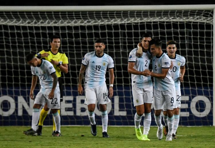 Argentina volvió a ganar y celebró (AFP)