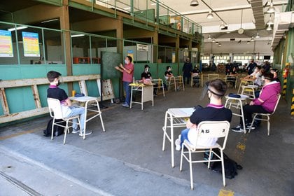 Clases presenciales en una escuela de Monte Castro (Foto: Maximiliano Luna)