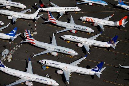 FOTO DE ARCHIVO: Aviones del modelo 737 MAX de Boeing en un aeródromo de la empresa estadounidense en Seattle, estado de Washington, Estados Unidos, el 1 de julio de 2019. REUTERS/Lindsey Wasson