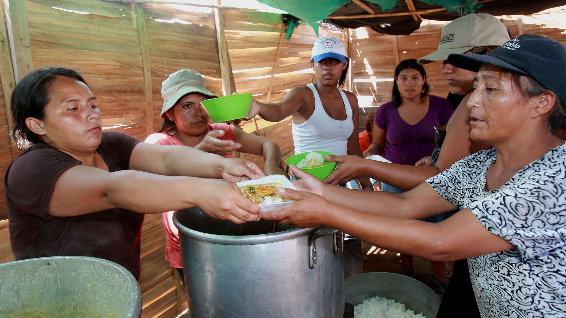 28 de cada 100 hogares tuvieron que disminuir la cantidad y calidad de los alimentos consumidos. (Agencia Andina)