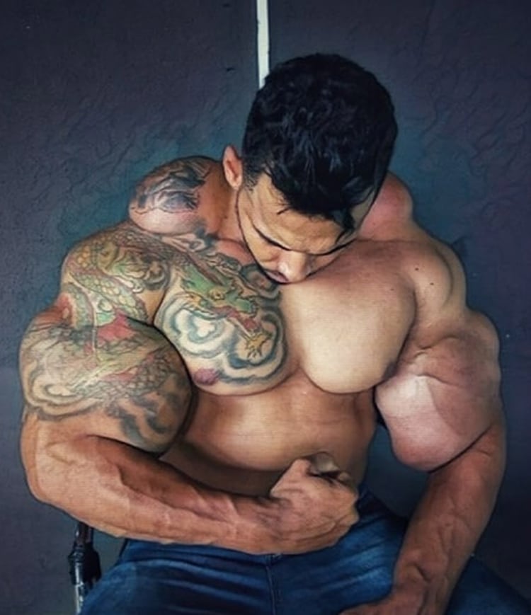 El “Hulk” brasileño (Instagram: @romariohulkbrasileirooficial)