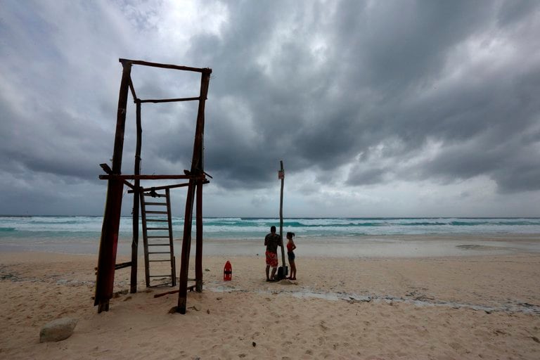 Tropical storm Kevin is located south of Cabo San Lucas: these will be its effects