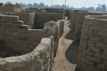 Imagen de un nuevo descubrimiento arqueolgico en Luxor, Egipto, fotografa sin fecha. Misin Conjunta del Centro Zahi Hawass para la Egiptologia y Consejo Supremo de Antigedades/Handout via REUTERS