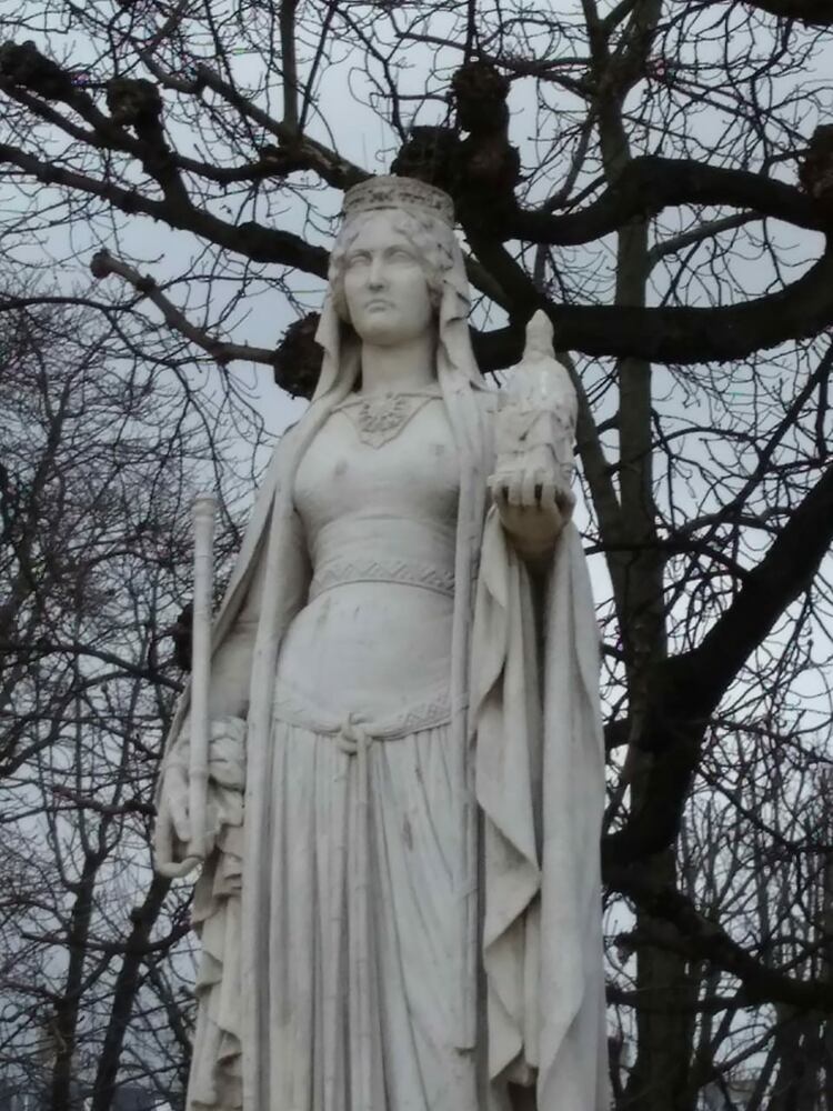 Berta, reina de Francia, elevada al trono en el año 751. Madre de Carlomagno