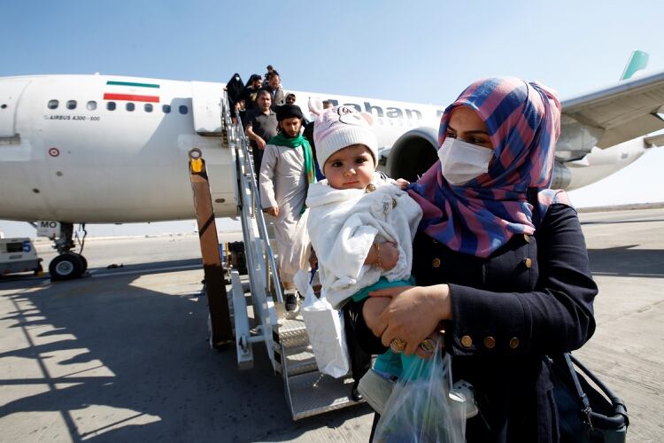 Irán es uno de los países más afectados por el coronavirus (REUTERS/Alaa al-Marjani)