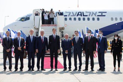 La apertura de los vuelos entre Tel Aviv y Abu Dhabi, un símbolo de la normalización de relaciones entre Israel y Emiratos (Reuters)