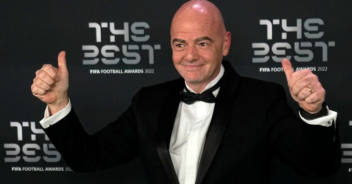 Infantino manages the power of FIFA in a boom era