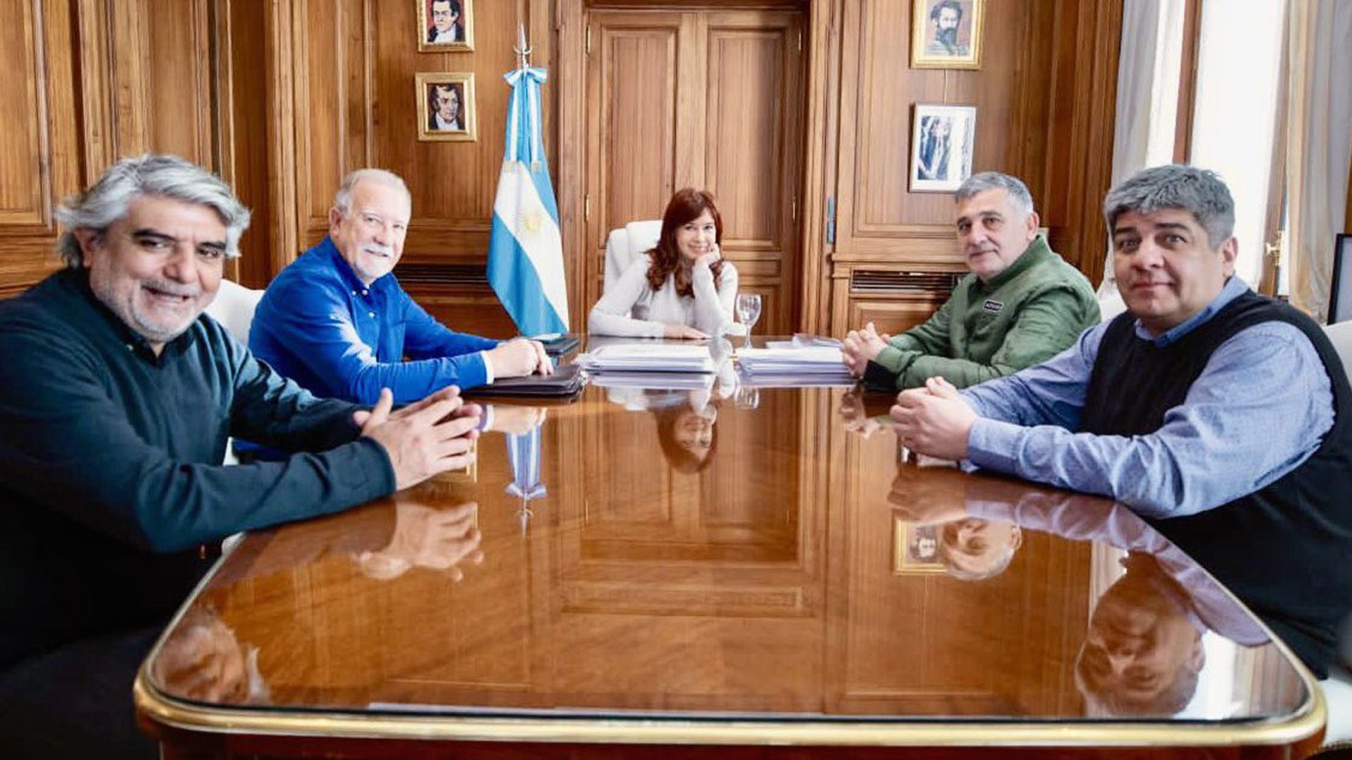 Cristina Kirchner recibió a Pablo Moyano y otros dirigentes en el Senado